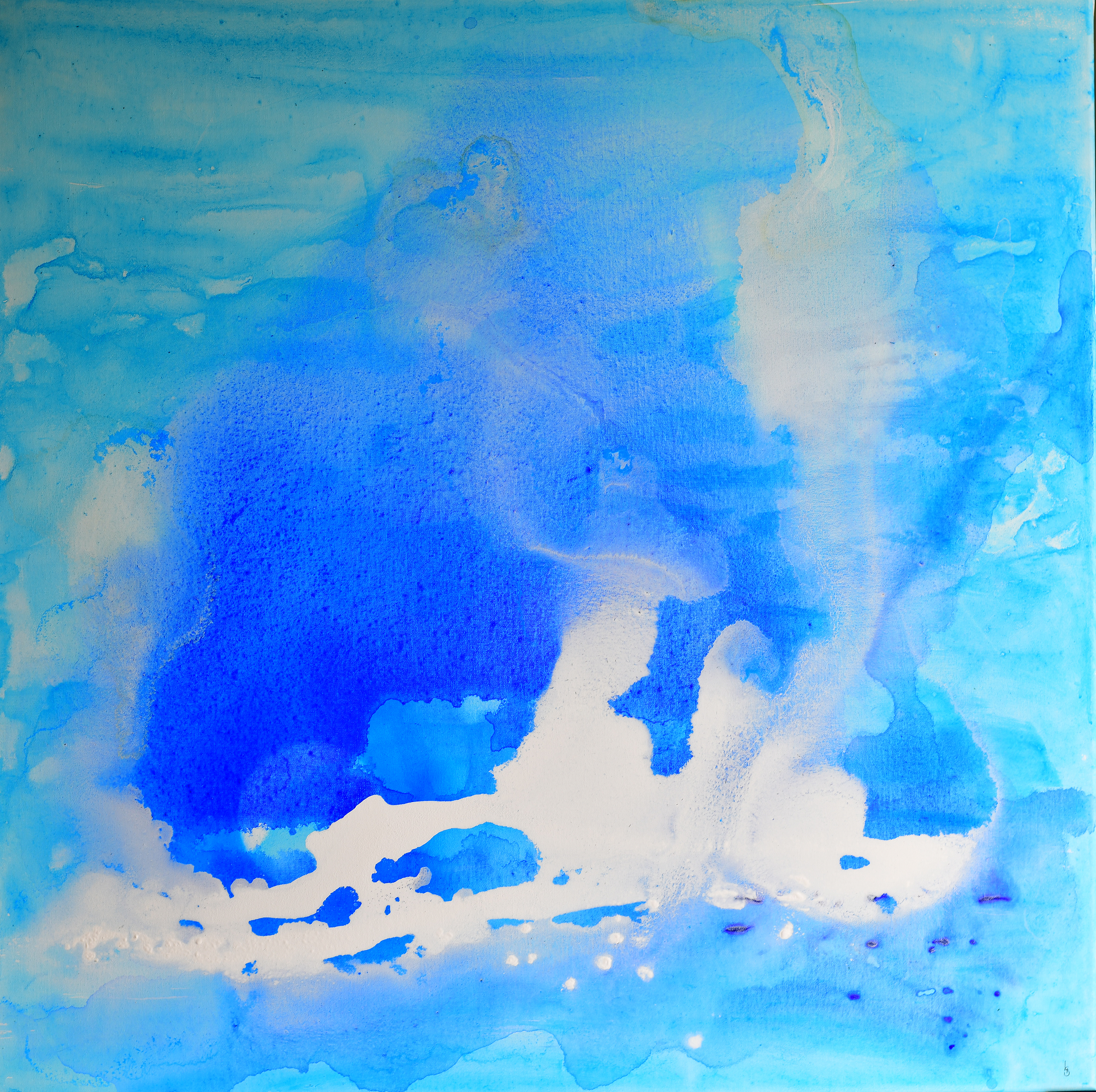 Mondbewegung – Weißer Nebel I - „Mondbewegung – Weißer Nebel I“ ist ein abstraktes Gemälde, das die mystische Schönheit eines blauen Mondes, umhüllt von sich bewegendem weißem Nebel, einfängt. Der tiefe Blauton des Mondes steht im faszinierenden Kontrast zu den sanften Weißtönen des Nebels, der dynamisch und fließend durch die Komposition strömt und eine geheimnisvolle Atmosphäre schafft.

Der blaue Mond, dargestellt als schwebende Kugel, symbolisiert die Ruhe und das Mysterium der Nacht. Der bewegte weiße Nebel, der sich um den Mond windet, erzeugt ein Gefühl von Bewegung und Lebendigkeit, das den Betrachter in die Szenerie eintauchen lässt. Die sanften Übergänge zwischen den Farben und die dynamischen Linien des Nebels verstärken die magische und zugleich beruhigende Wirkung des Bildes.

„Mondbewegung – Weißer Nebel I“ fängt die zeitlose Schönheit und die stille Kraft der Natur ein. Die sphärische Mondkugel dient als zentrales Element, das Klarheit und Reinheit inmitten des bewegten weißen Nebels symbolisiert. Das Gemälde lädt zur Kontemplation und zur Verbindung mit den tiefen Geheimnissen der Natur ein., 100 cm x 100 cm x 4 cm